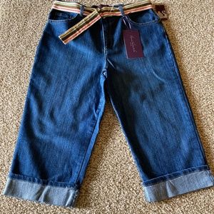 NWT GLORIA VANDERBILT AMANDA CLASSIC CAPRI SIZE 12